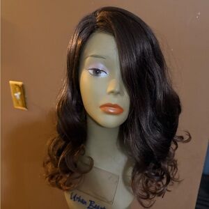 Elegant Brown Wavy Wig
